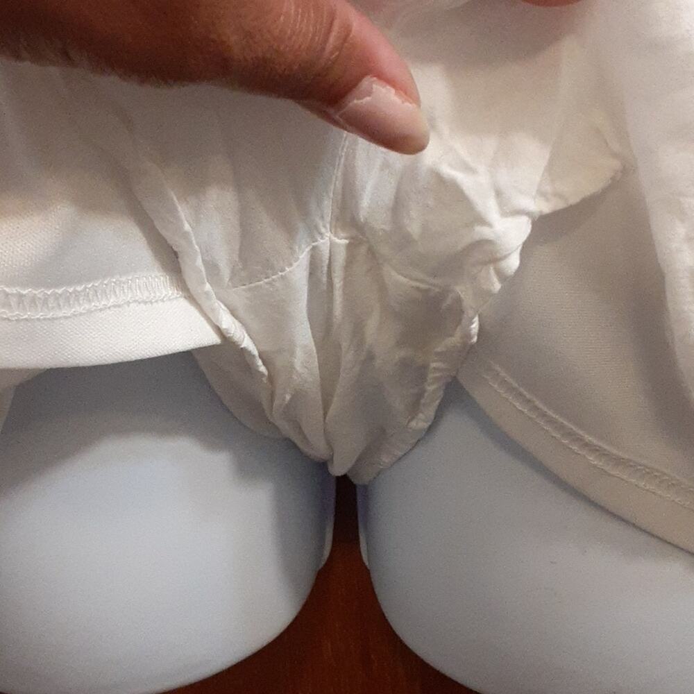 Love Riche Women's Long Sleeve White Embroidered Sleeve Body Suit Size Small - Picture 9 of 11